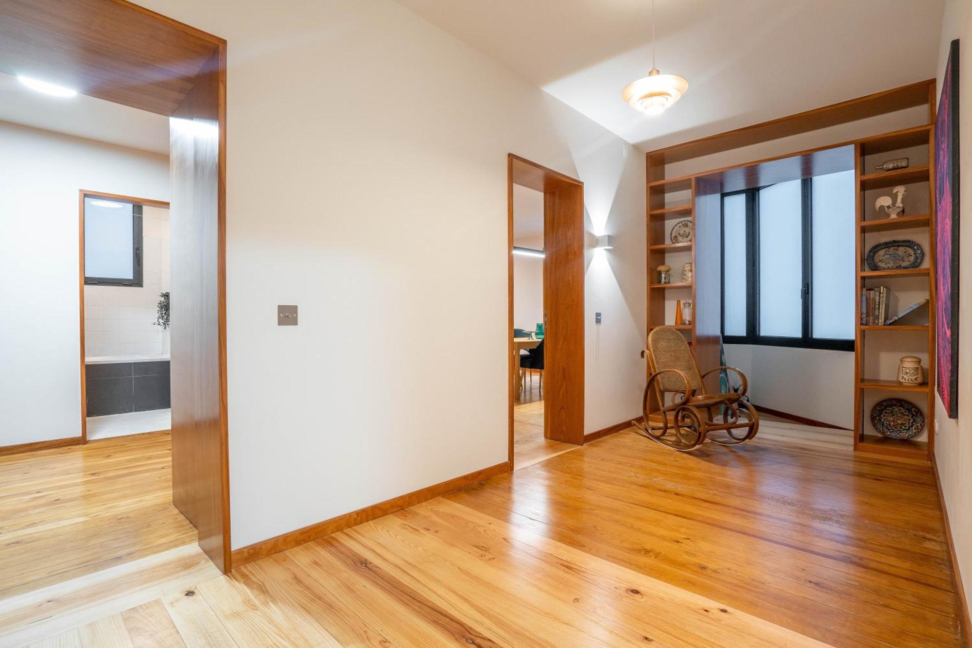 Sublime Downtown Retreat By Elsa Apartment Порто Екстериор снимка
