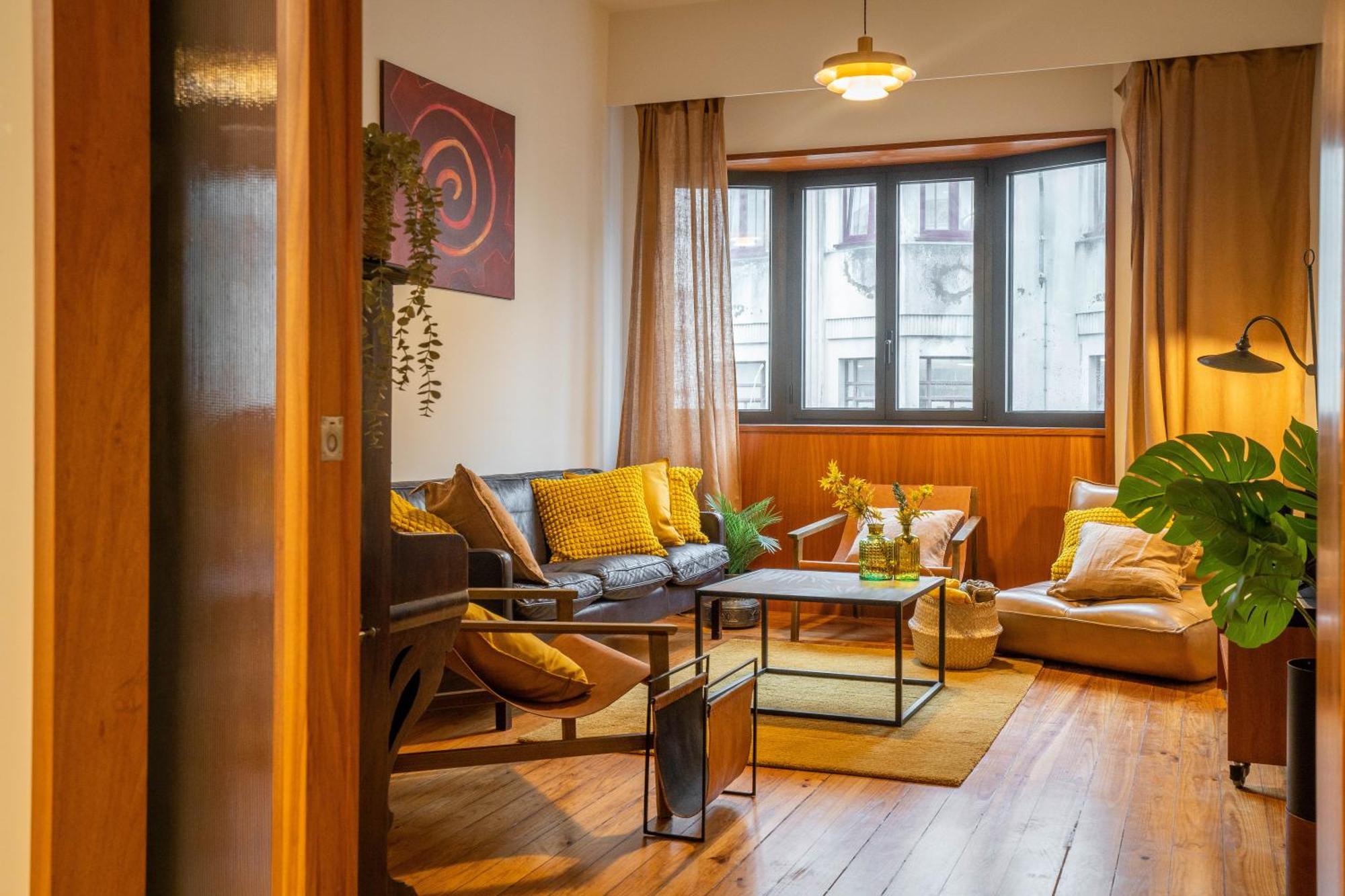 Sublime Downtown Retreat By Elsa Apartment Порто Екстериор снимка